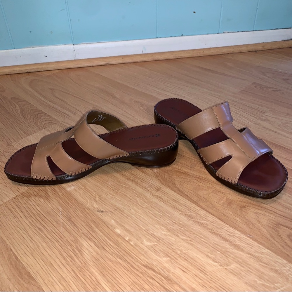 BRAND NEW Naturalizer Sandals